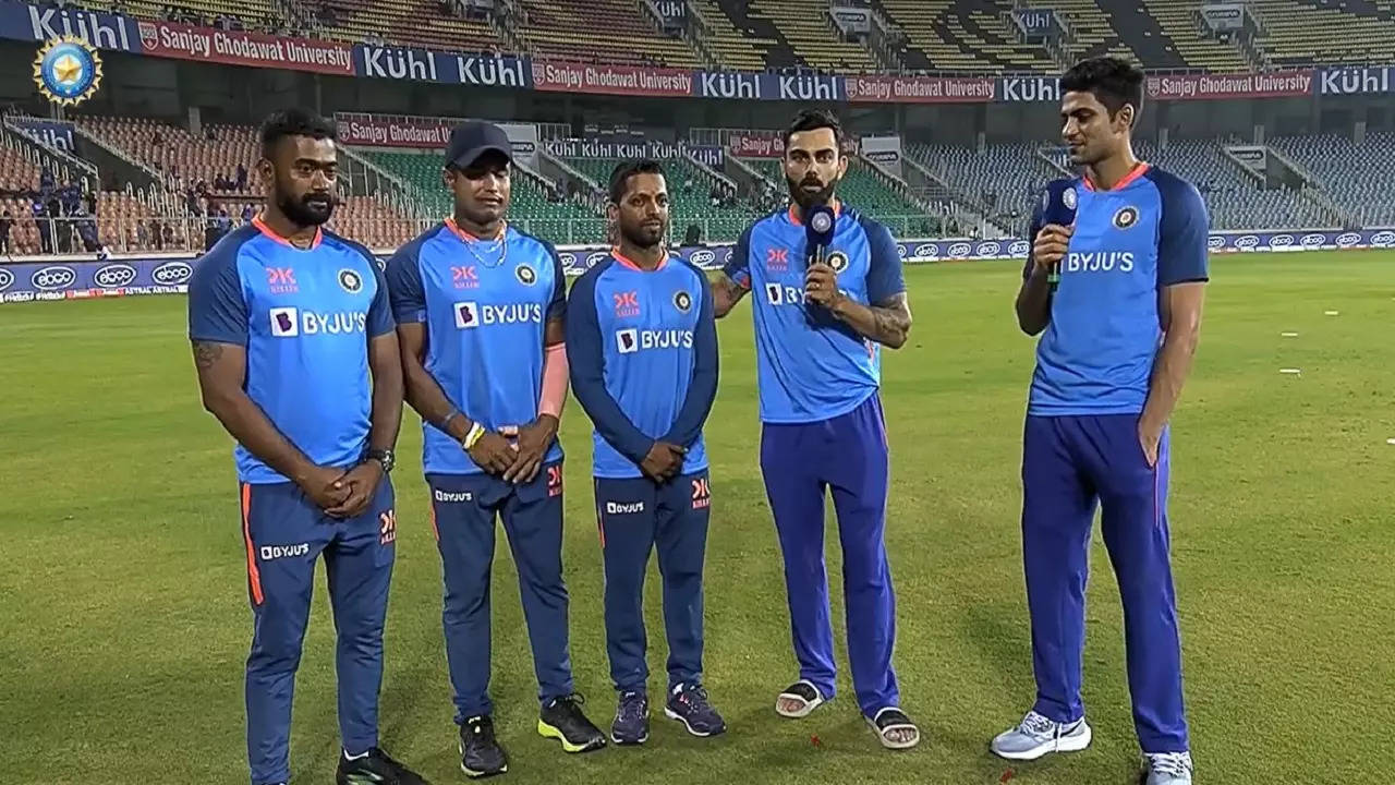 Virat Kohli and Shubman Gill introduce team India throwdown specialists