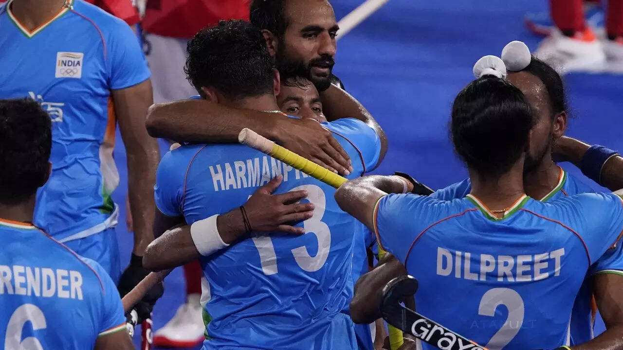 india mens hockey team: Hardik Singh injured