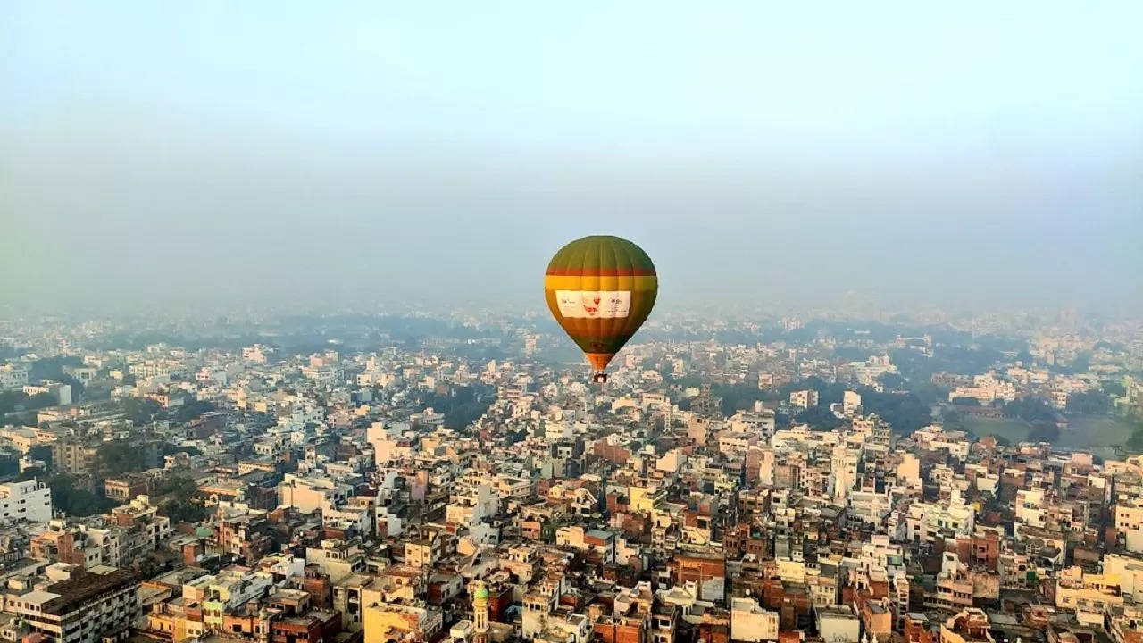 varanasi hot air balloon