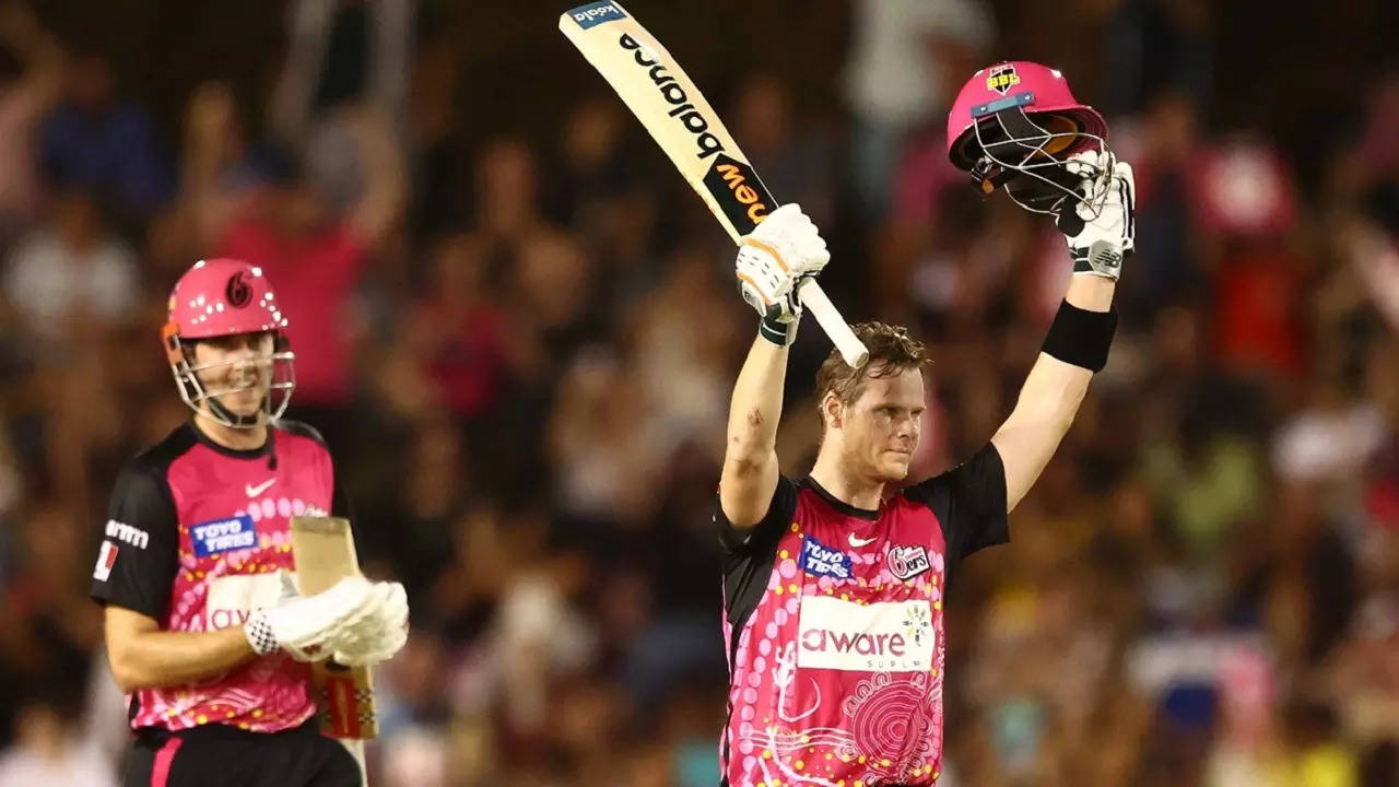 steve smith bbl century against adelaide strikers