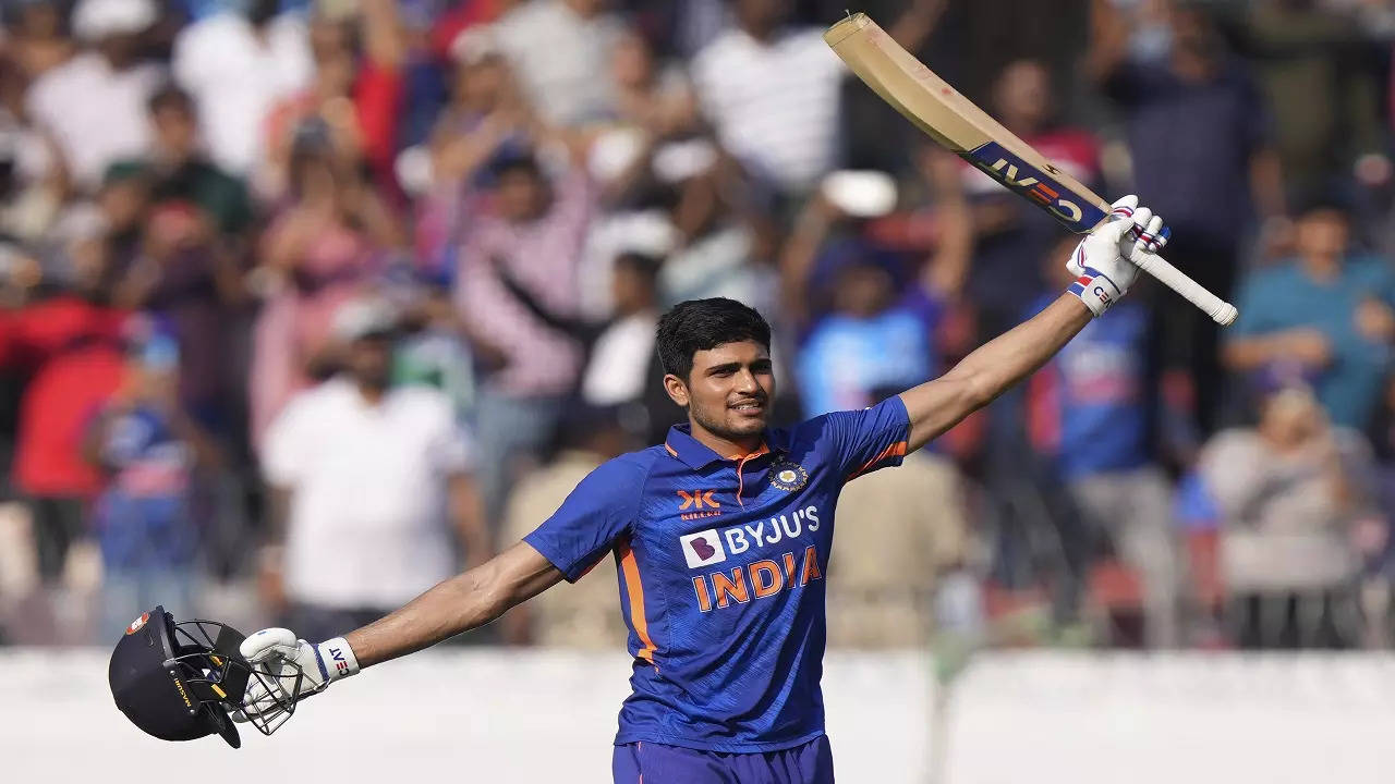 Shubman-gill-century-vs-new-Zealand