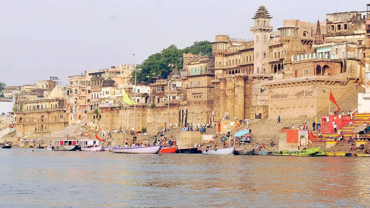 Crisis on Varanasi Ganga Ghats