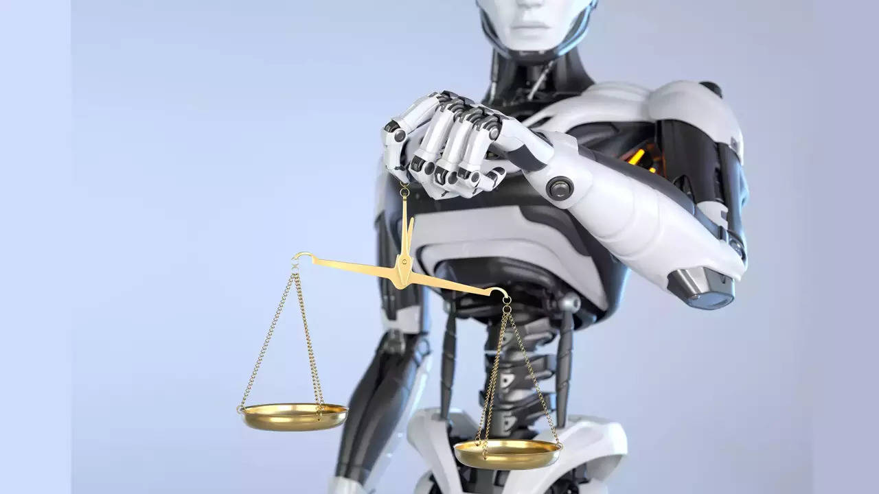 Robot Lawyer: दुनिया का पहला रोबोट वकील जो कोर्ट में करेगा बहस, लड़ेगा केस और देगा दलील