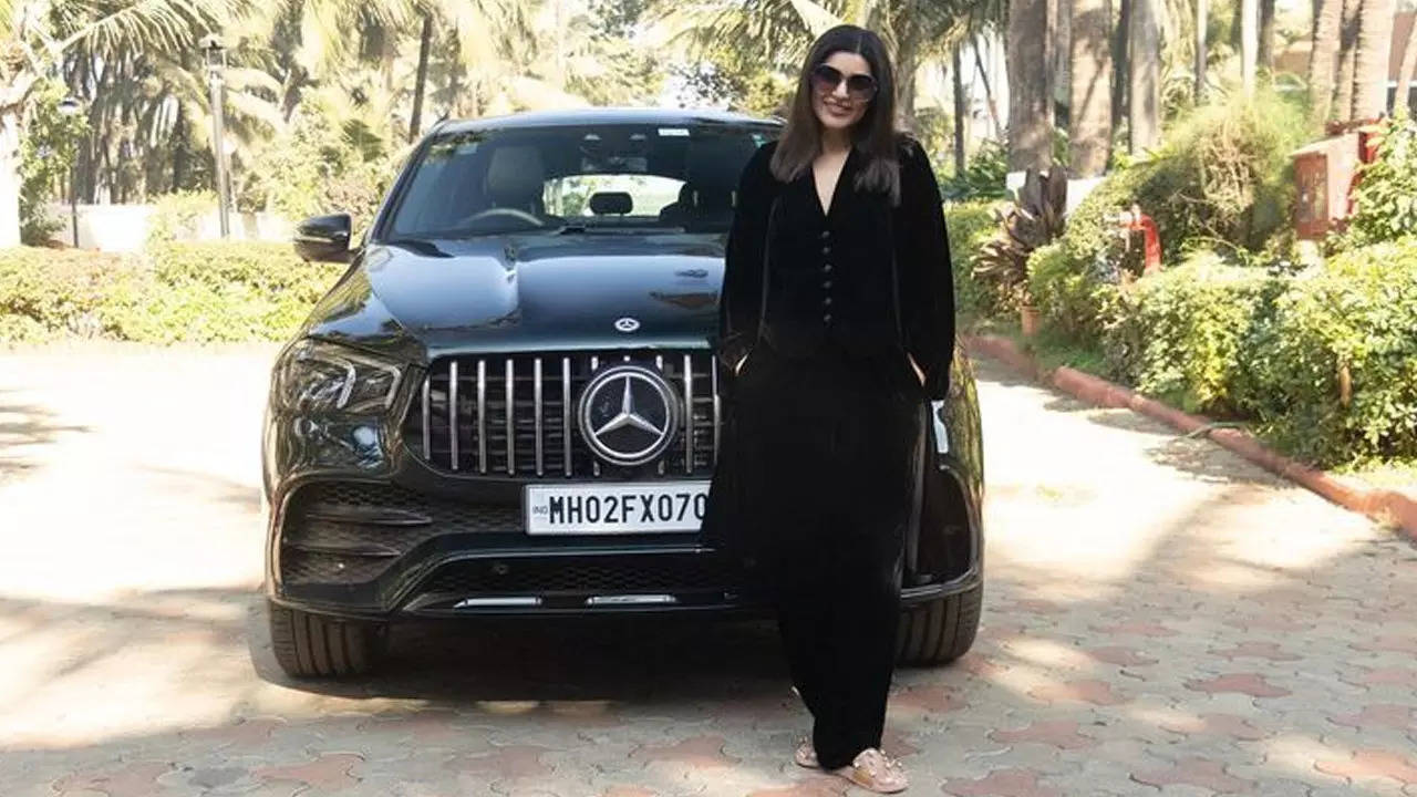 Sushmita Sen luxury car