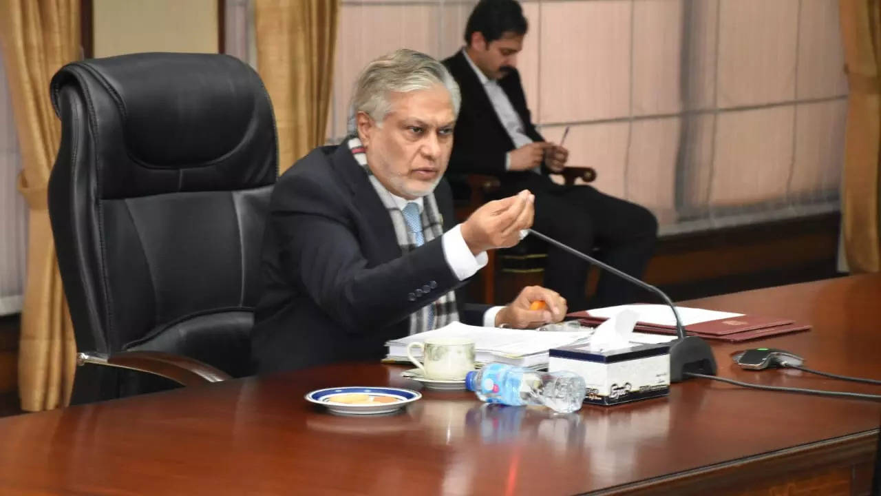 Pak Finance Minister Ishaq Dar