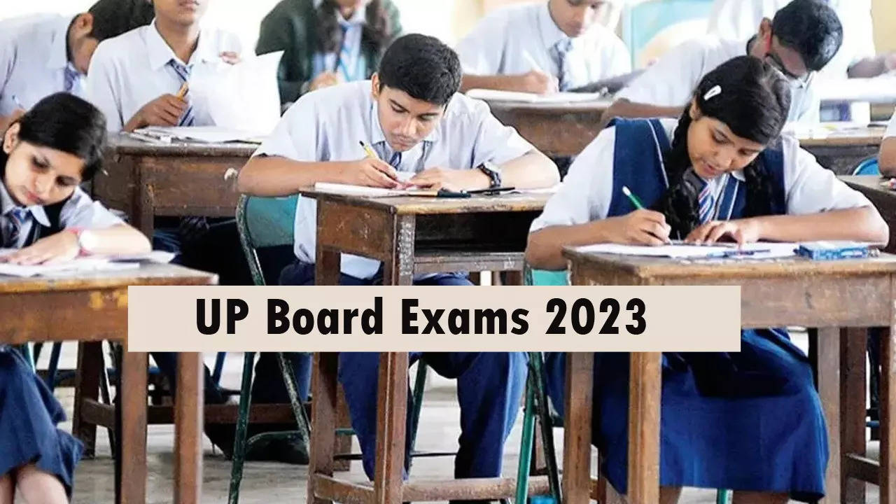 UP Board Exams 2023: यूपी बोर्ड परीक्षा के लिए योगी सरकार ने जारी की नई गाइडलाइन, जानें किन चीजों पर रहेगी पाबंदी