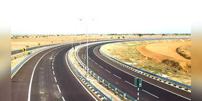 Delhi Mumbai Expressway - -VIDEO
