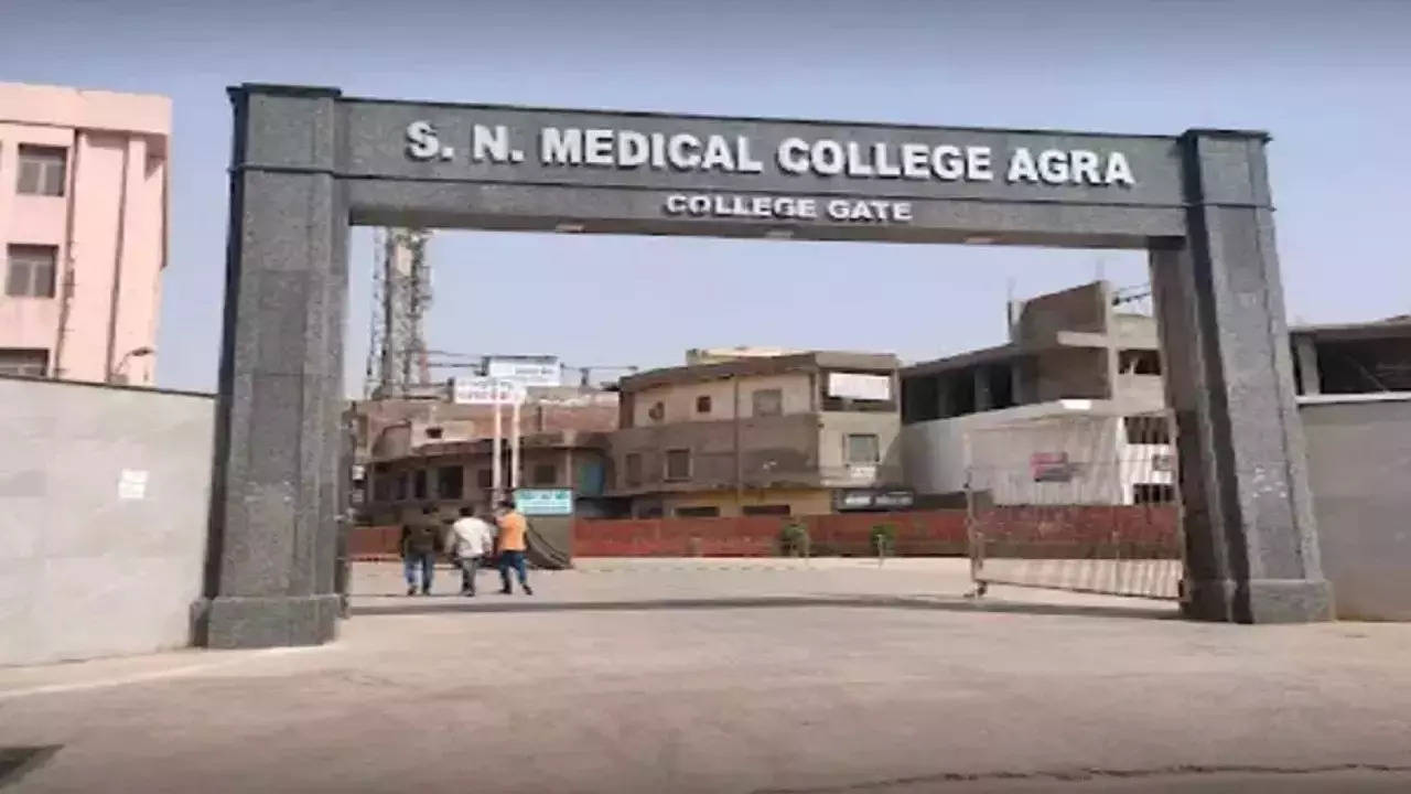 agra sn medical college