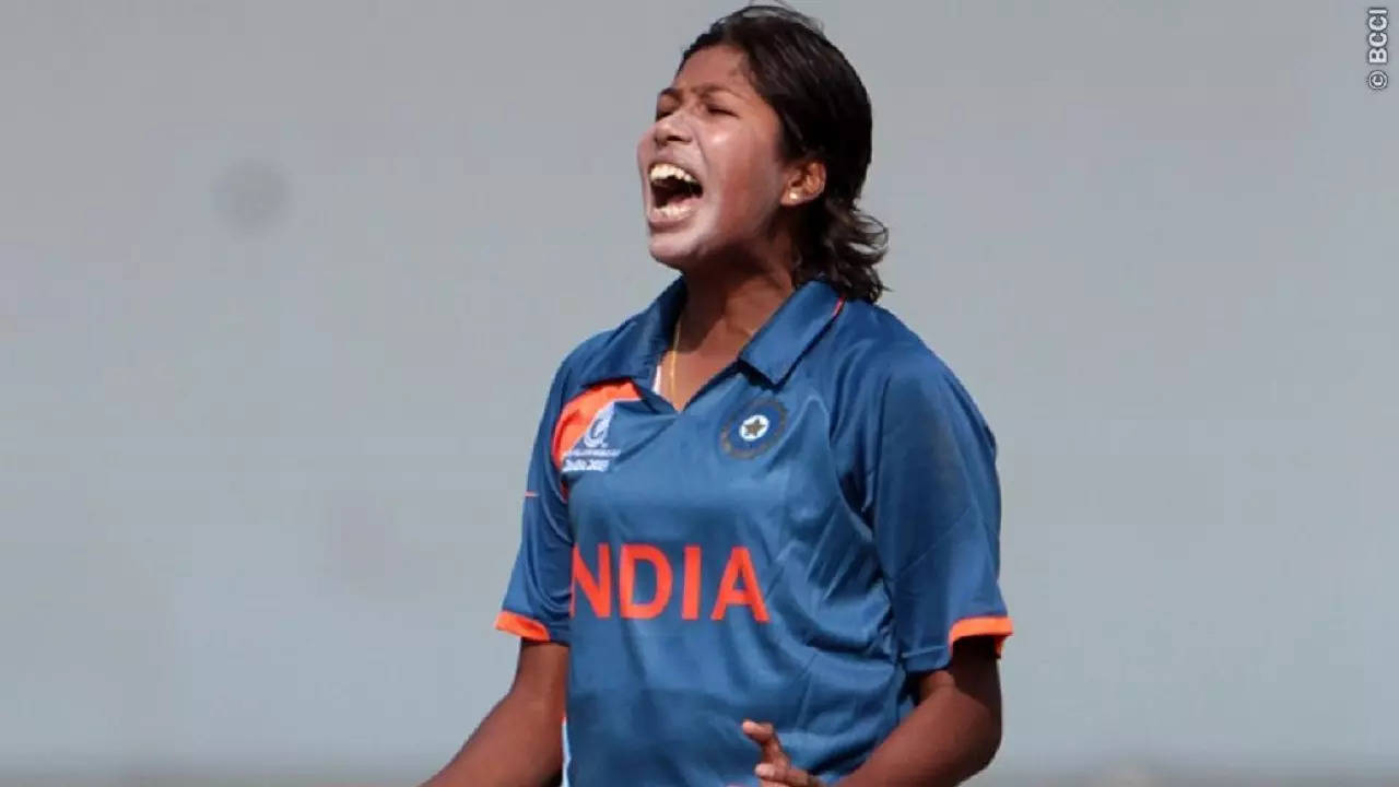 jhulan goswami appointed as bowling coach and mentor for MI WPL Team