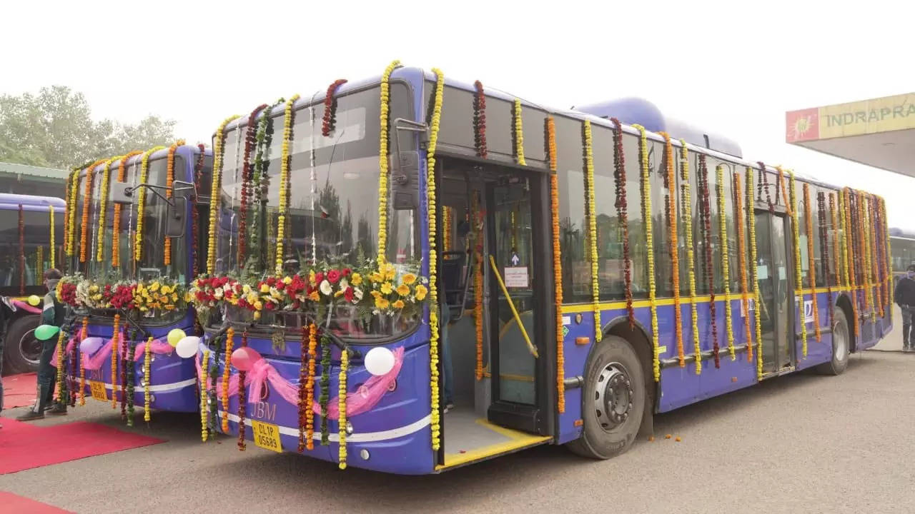 Prayagraj Cng Bus