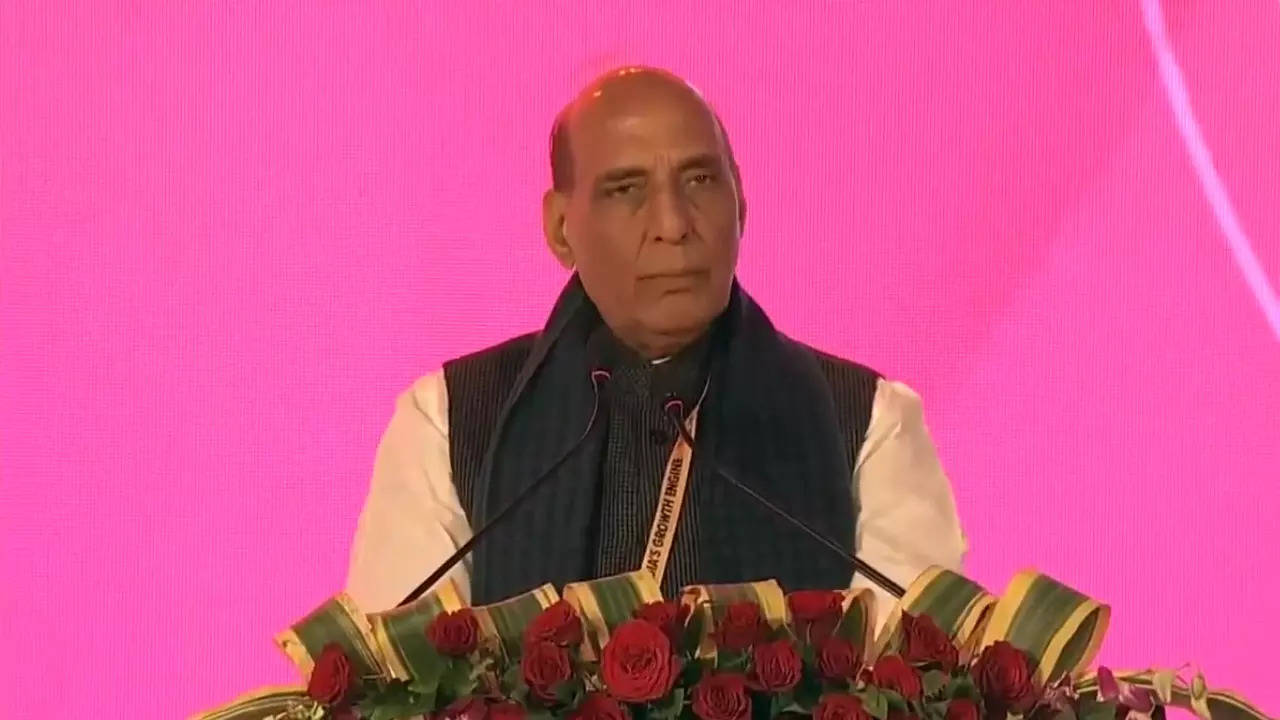 Rajnath Singh at the UP Investors Summit