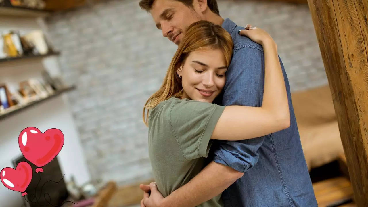 Happy Hug Day 2023: प्यार जताने के लिए ही नहीं, गले लगाने के हैं कई फायदे