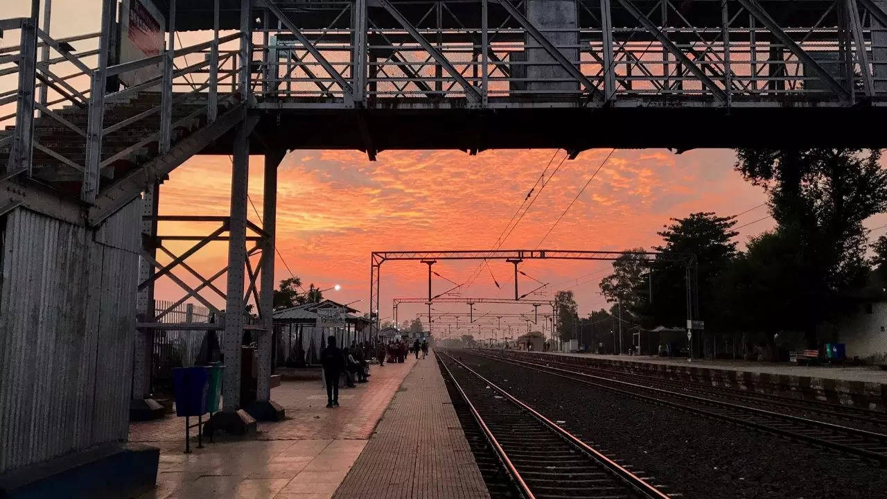 lucknow railway station