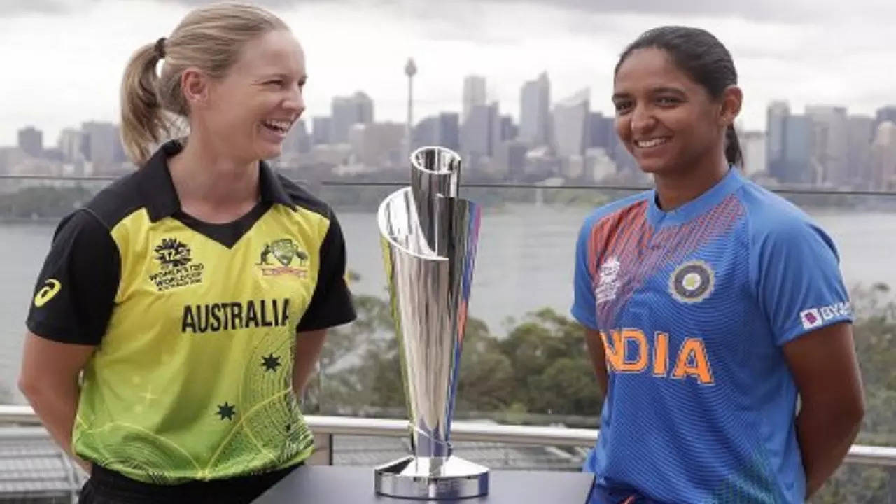 Meg-lenning-Harmanpreet-Kaur