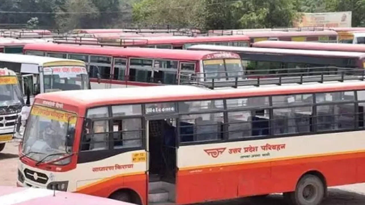 Kanpur Signature City Bus Stand