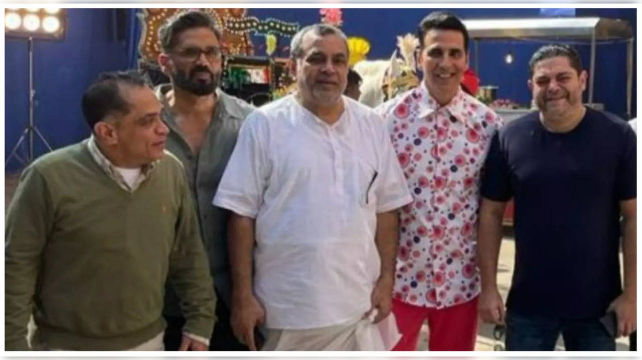 Hera Pheri 3 के सेट से सामने आई Akshay-Suniel-Paresh की FIRST PIC, फैंस बोले 'ओल्ड इज गोल्ड...'