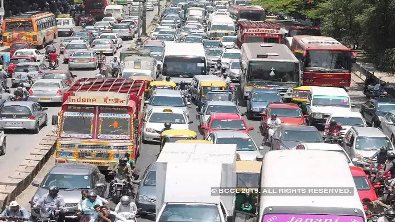 delhi traffic advisory today