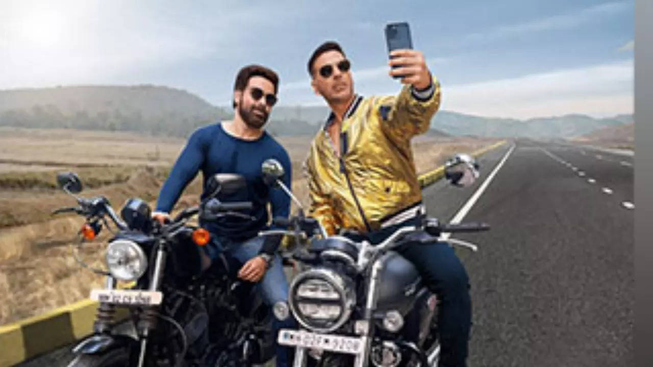 Selfiee box office collection