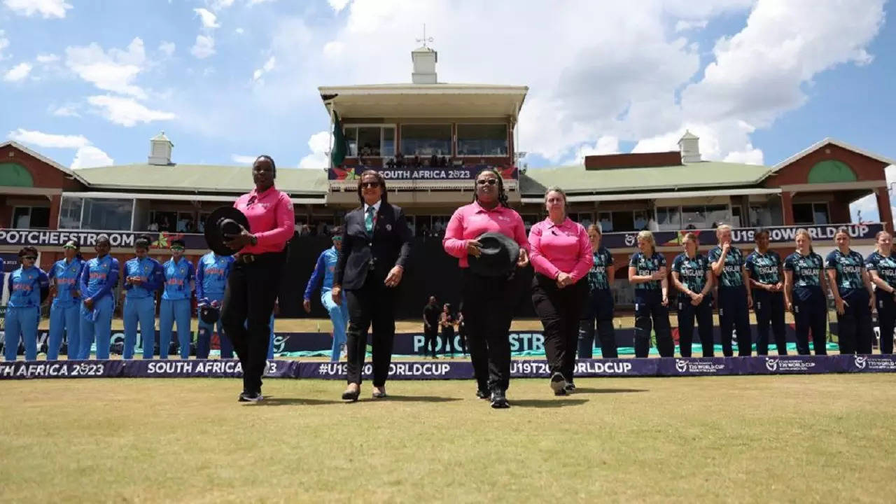 female umpires