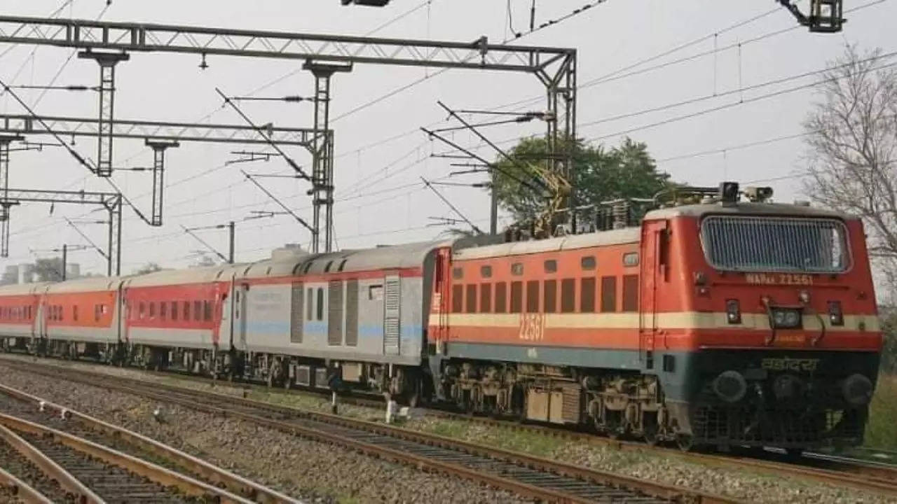 Ghaziabad Meerut Train Cancelled