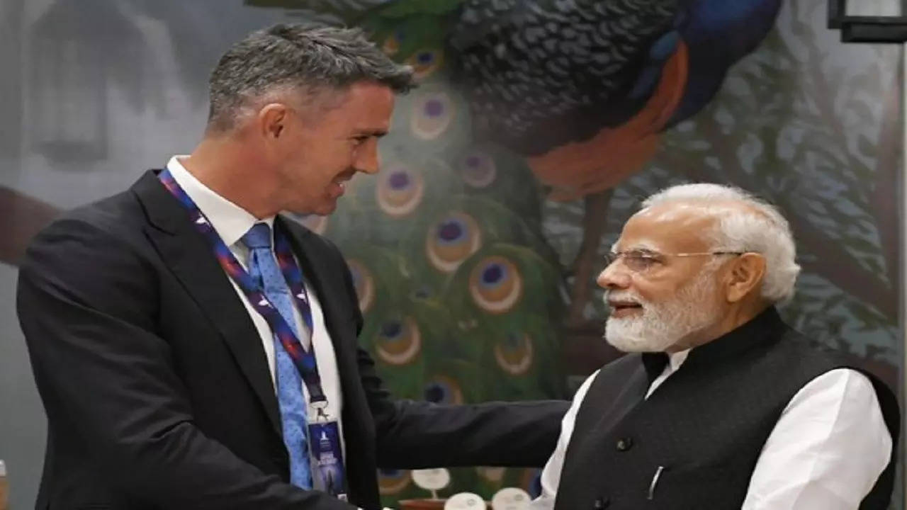 Kevin-Pietersen-PM -Narendra-Modi