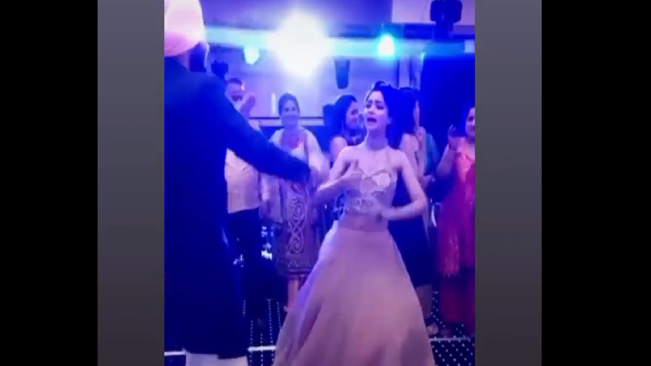 Jija and saali dance