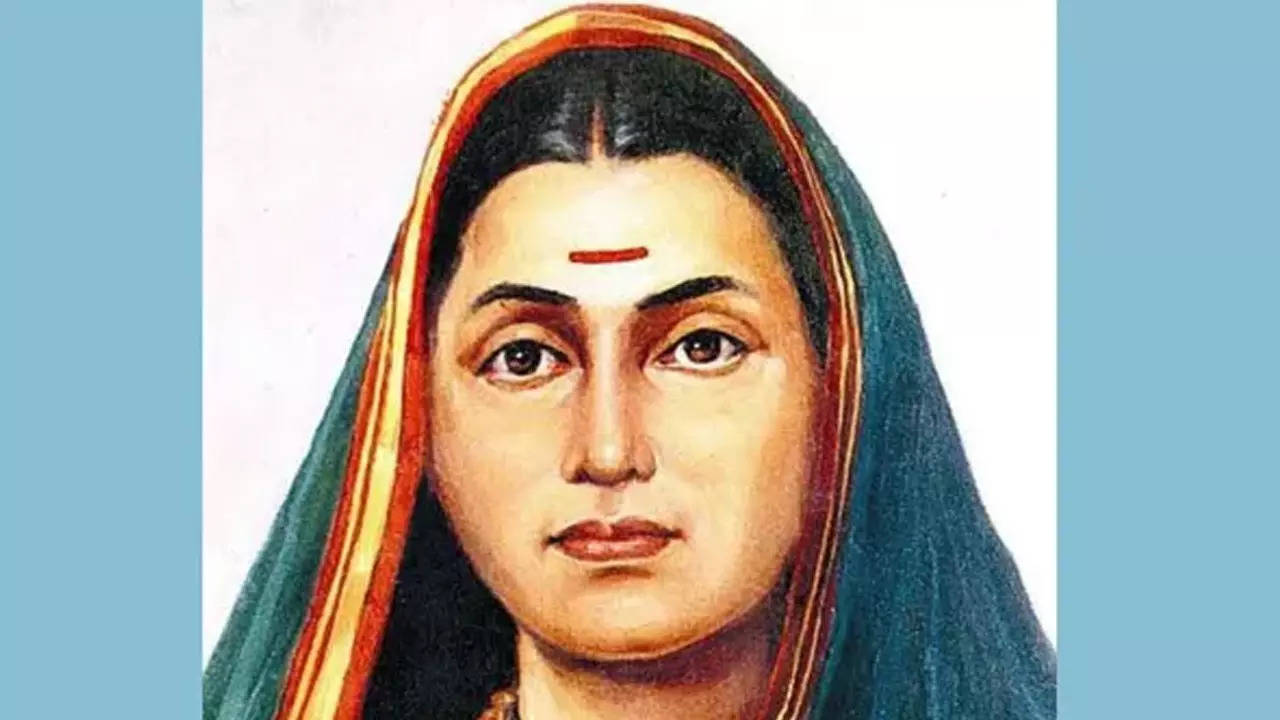 Savitribai Phule Death Anniversary quotes: सावित्रीबाई फुले के अनमोल विचार, बदल देंगे आपके जीवन की दिशा