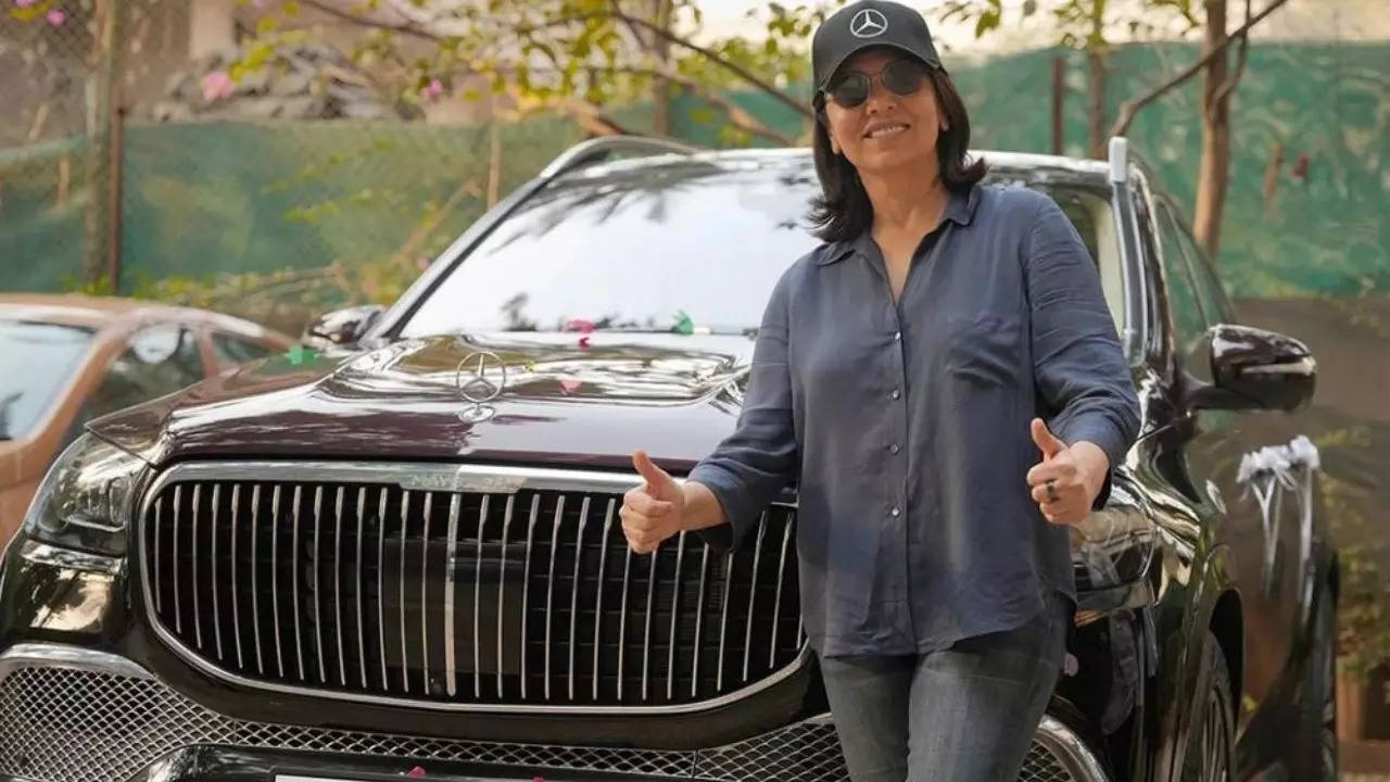 Actress Neetu Singh Brings Home New Mercedes Maybach GLS 600