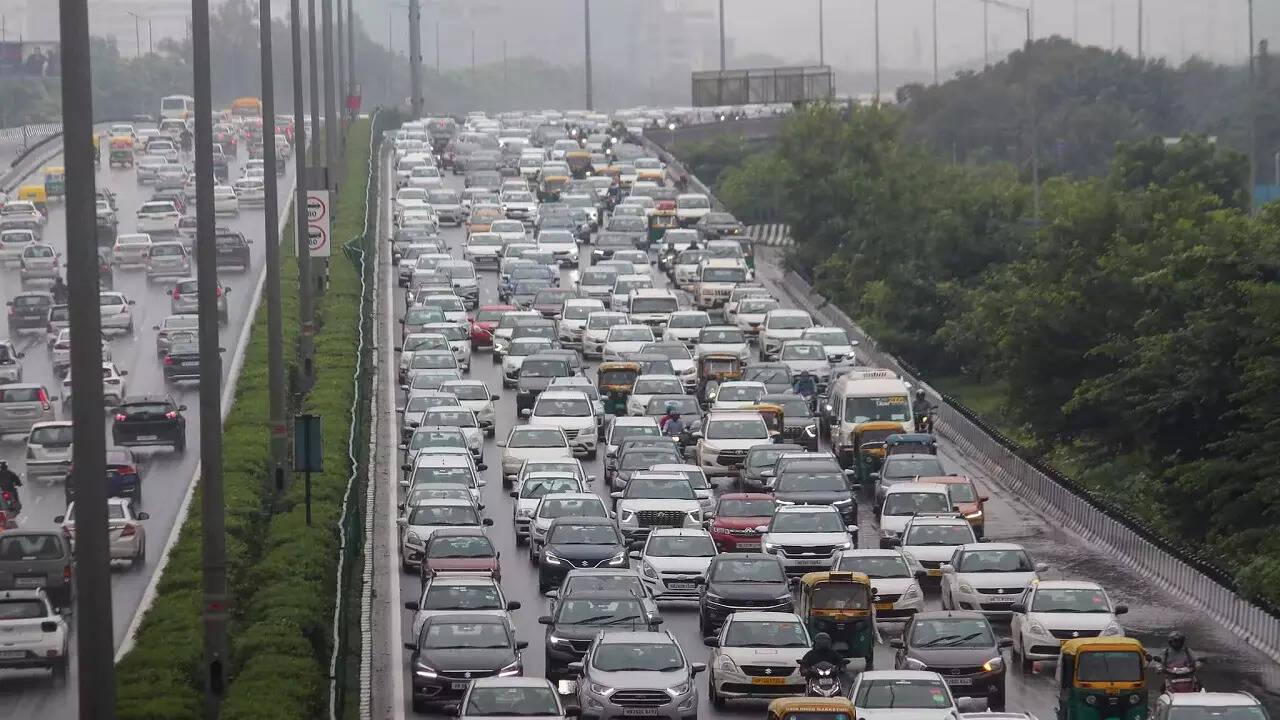 delhi gurugram expressway