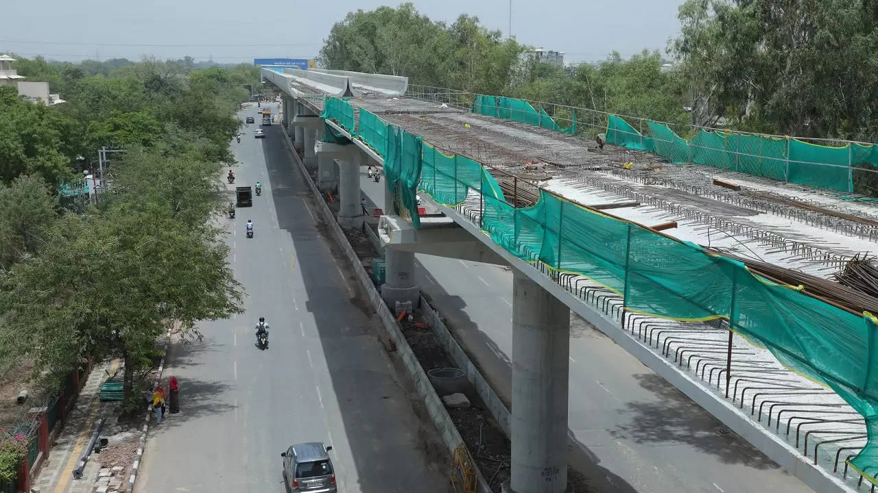 Agra Metro