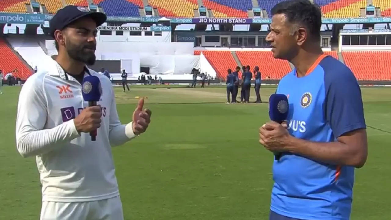 Virat Kohli conversation with Rahul Dravid