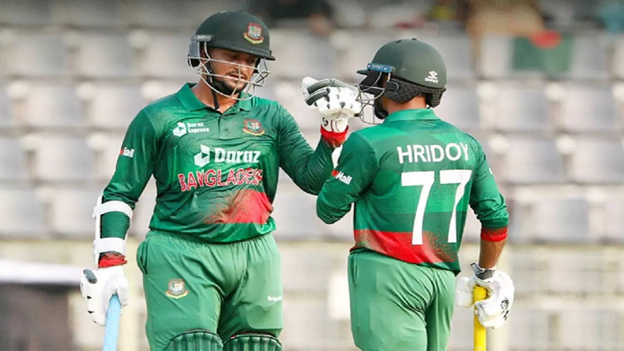 Shakib-al-hasan-Towhid-Hridoy