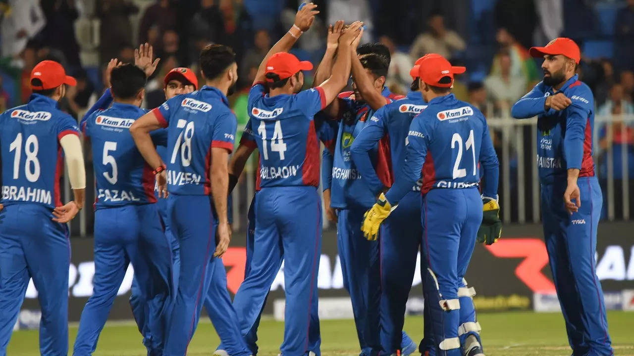 afghanistan beat pakistan in first t20i at sharjah