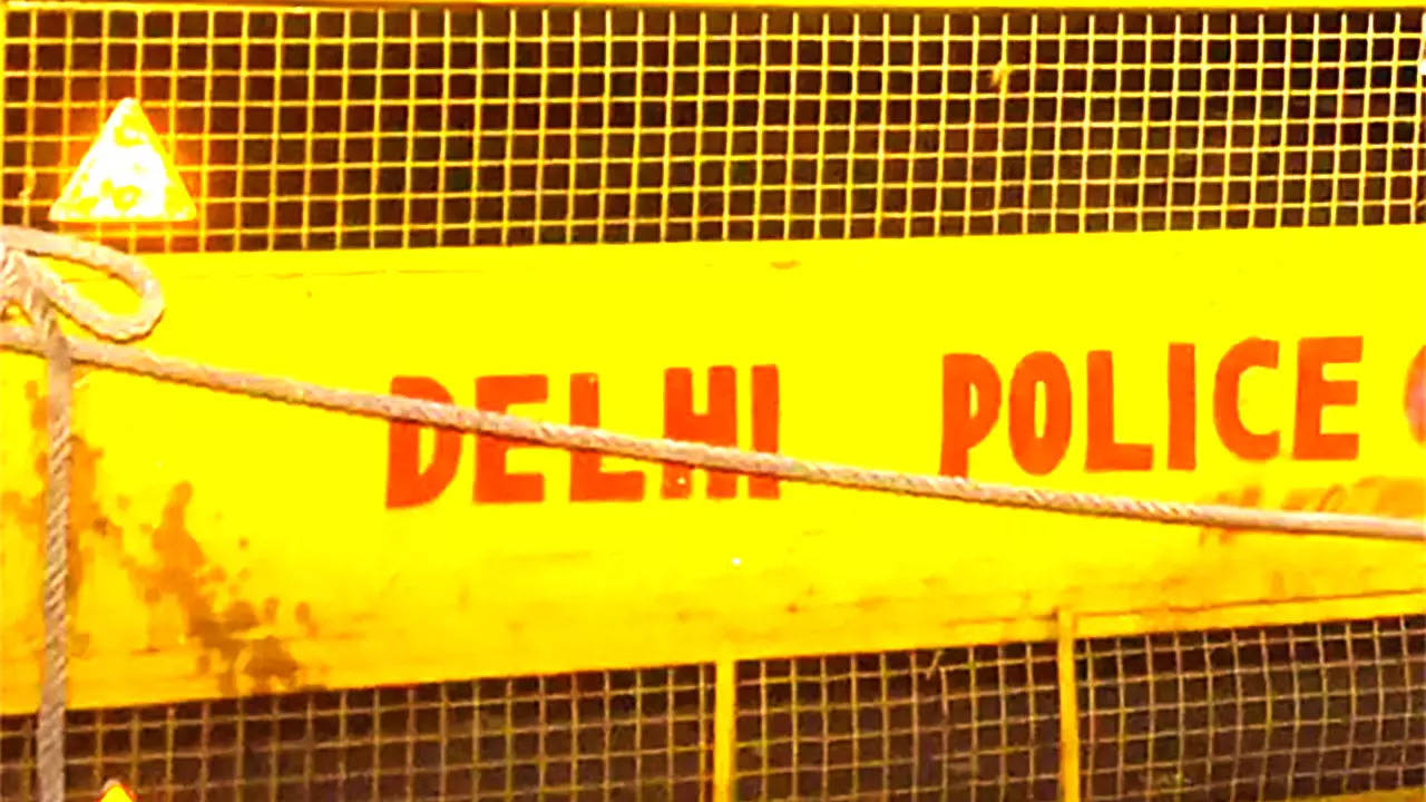 DELHI POLICE