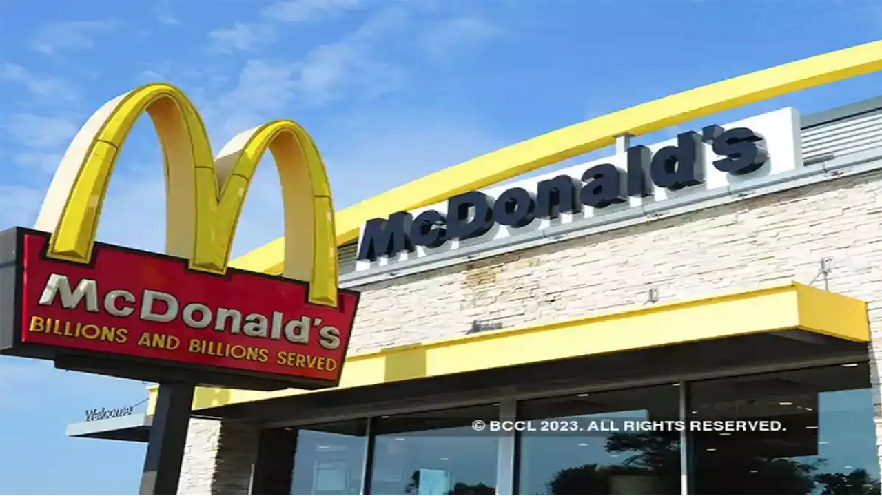 mc donald shuts office lay off