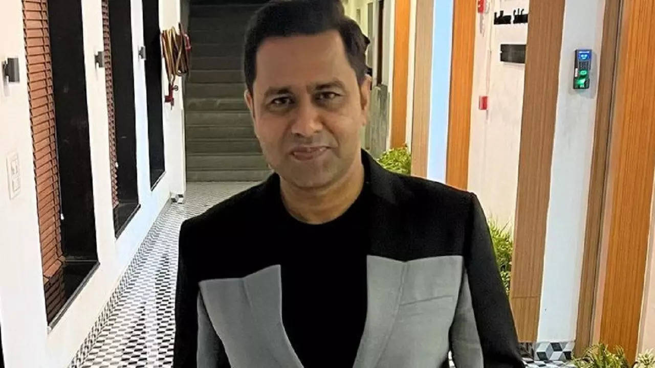 Aakash Chopra tested positive for covid-19