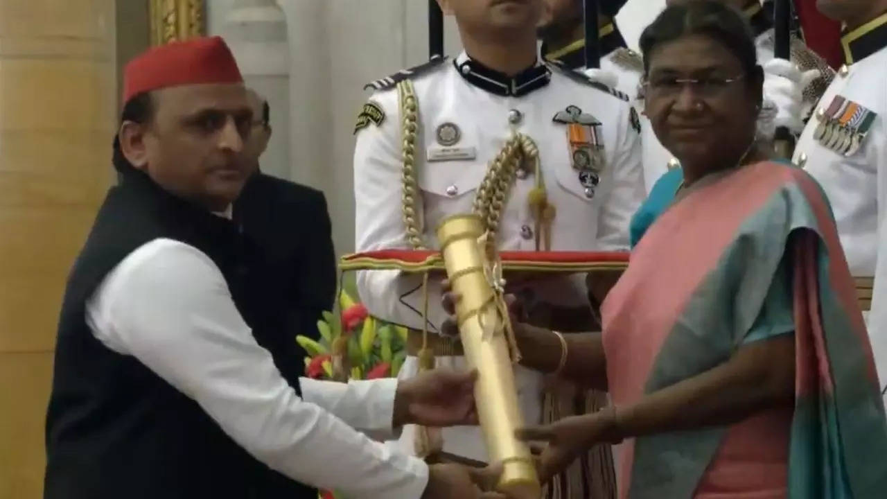 akhilesh yadav, mulayam singh yadav, padma award