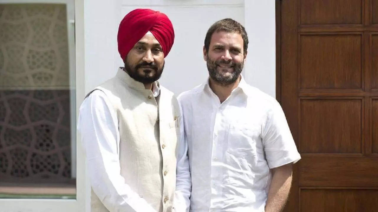 charanjeet singh channi leaves congress