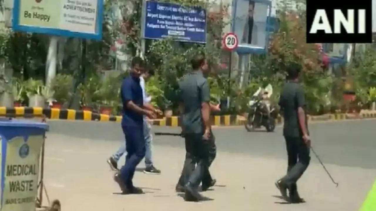 patna airport bomb threat