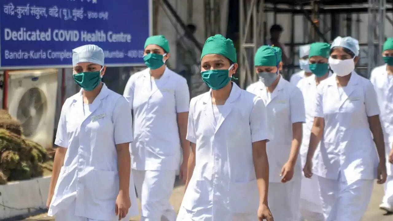 Nurses, Nursing College, India