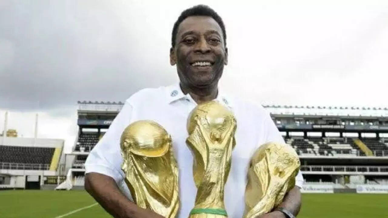 Pele name registered in brazil dictionary as synonym