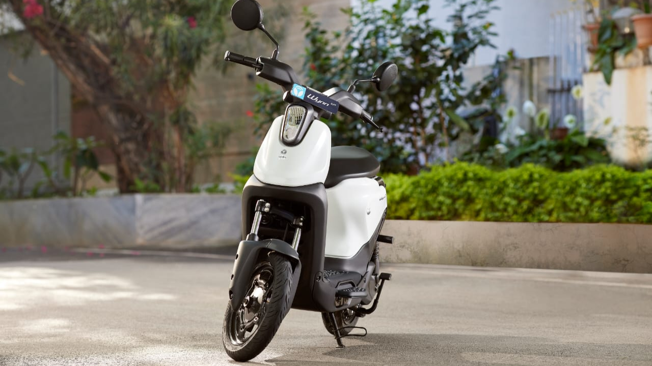 yulu, wynn, electric scooter, bajaj auto