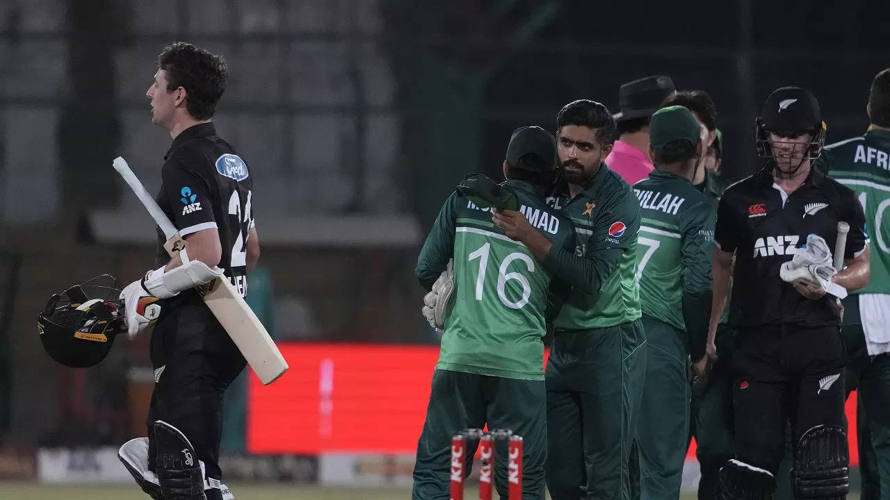 PAK vs NZ, Pakistan beat New Zealand in 3rd ODI to win the series